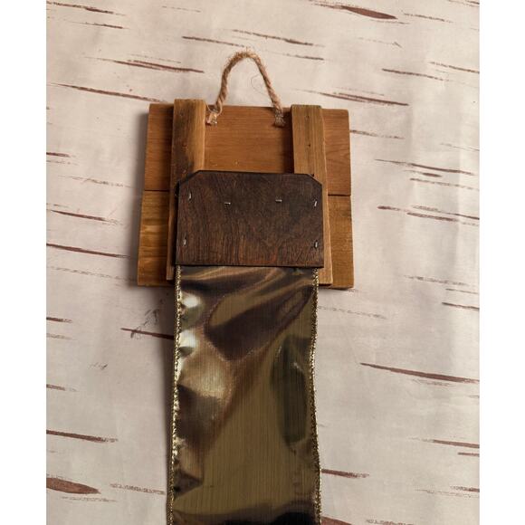 Christmas Card Holder Wooden Topper Green Christmas Tree Gold Sparkle Ribbon - Picture 3 of 4